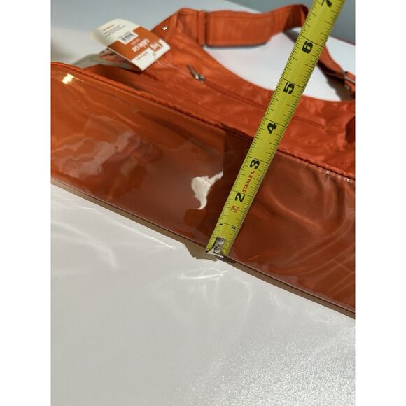 LUG CABLE CAR Purse Sunset Orange Quilted Crossbody Bag Purse Messenger RFID NEW - Picture 9 of 11